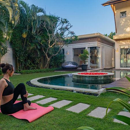 Luxury - Villa K - Central Seminyak Екстериор снимка