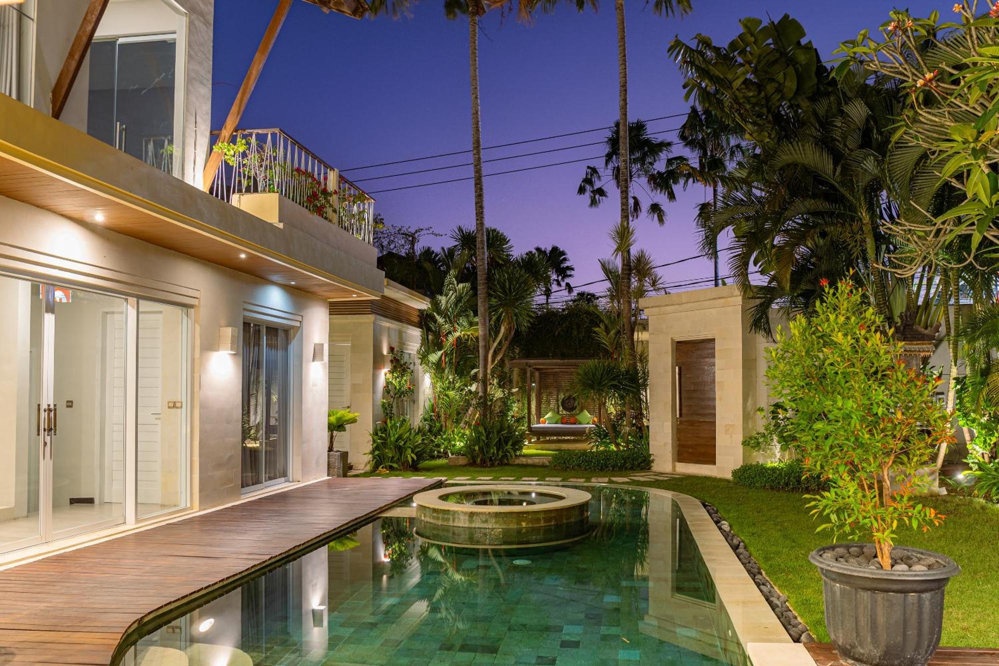 Luxury - Villa K - Central Seminyak Екстериор снимка