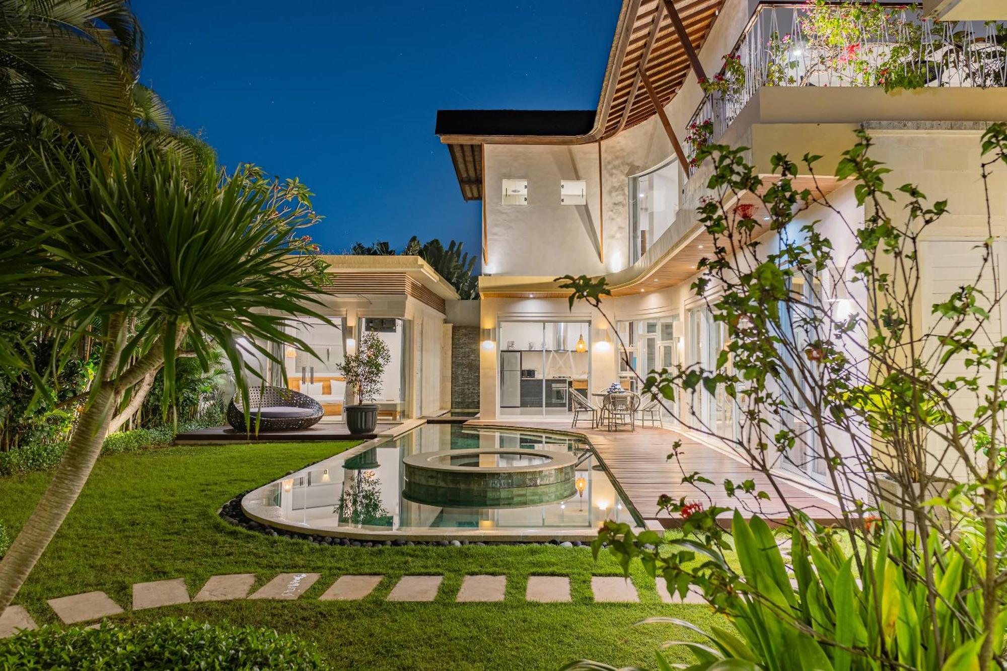 Luxury - Villa K - Central Seminyak Екстериор снимка