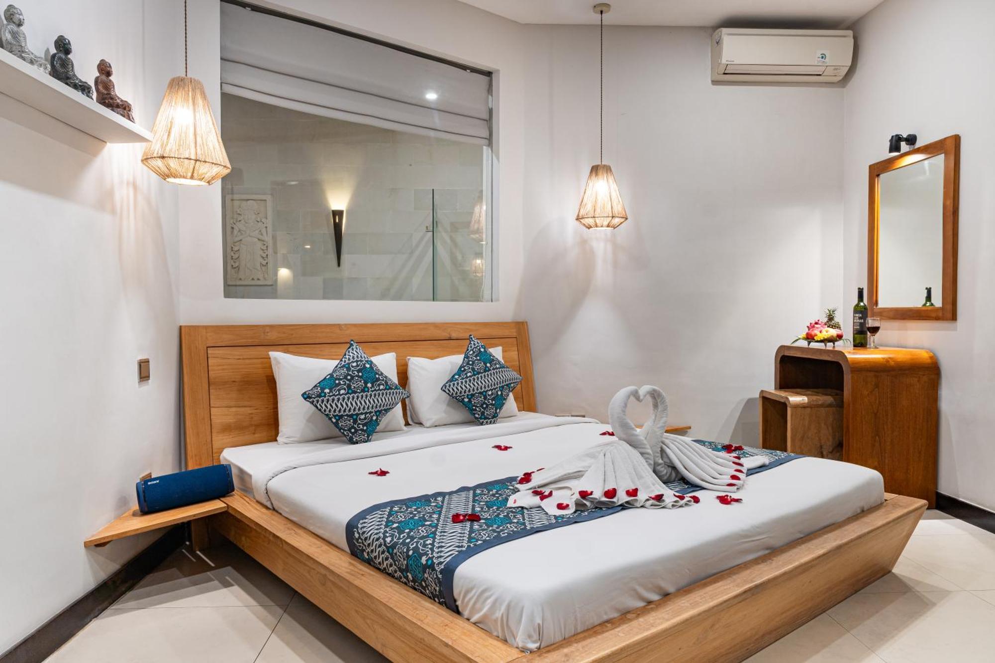 Luxury - Villa K - Central Seminyak Екстериор снимка